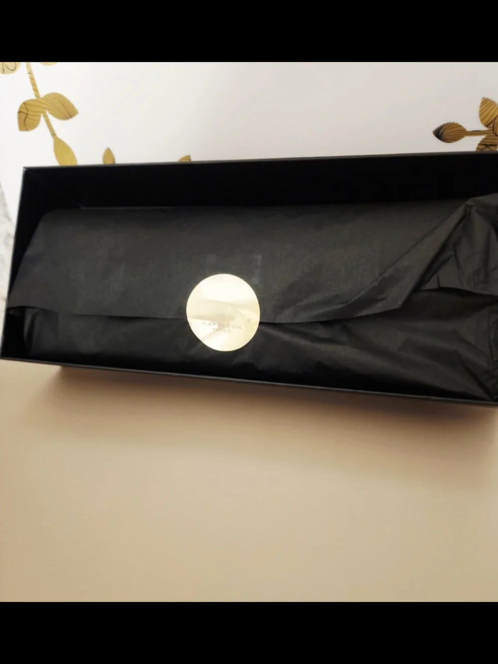 Napoleon Perdis Black and Gold Makeup Brush Set Box